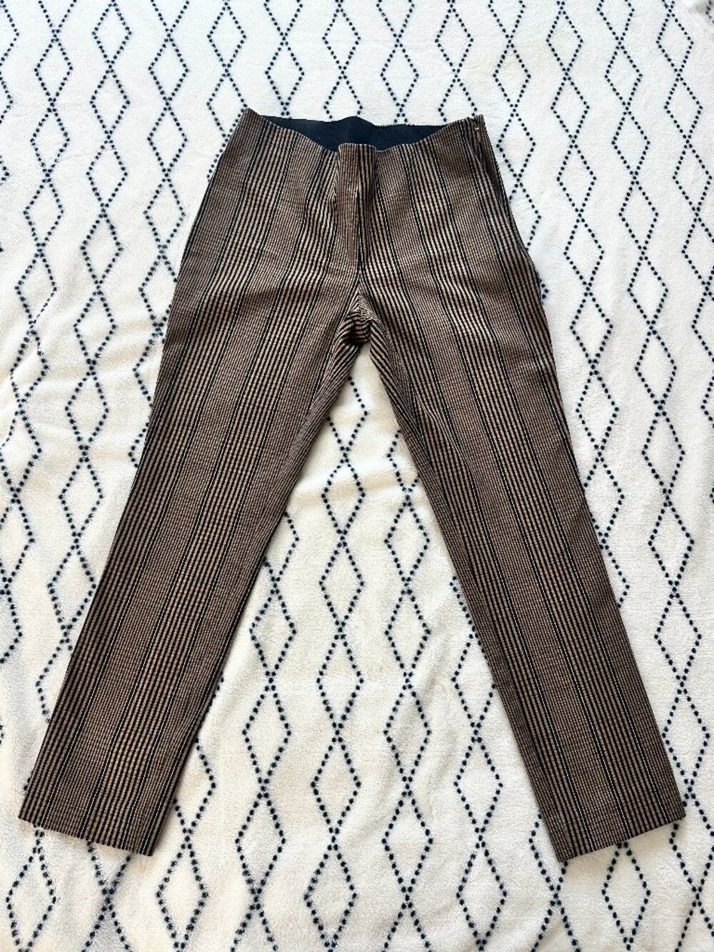A New Day brand brown and black plaid side-zip skinny ankle pants size 4